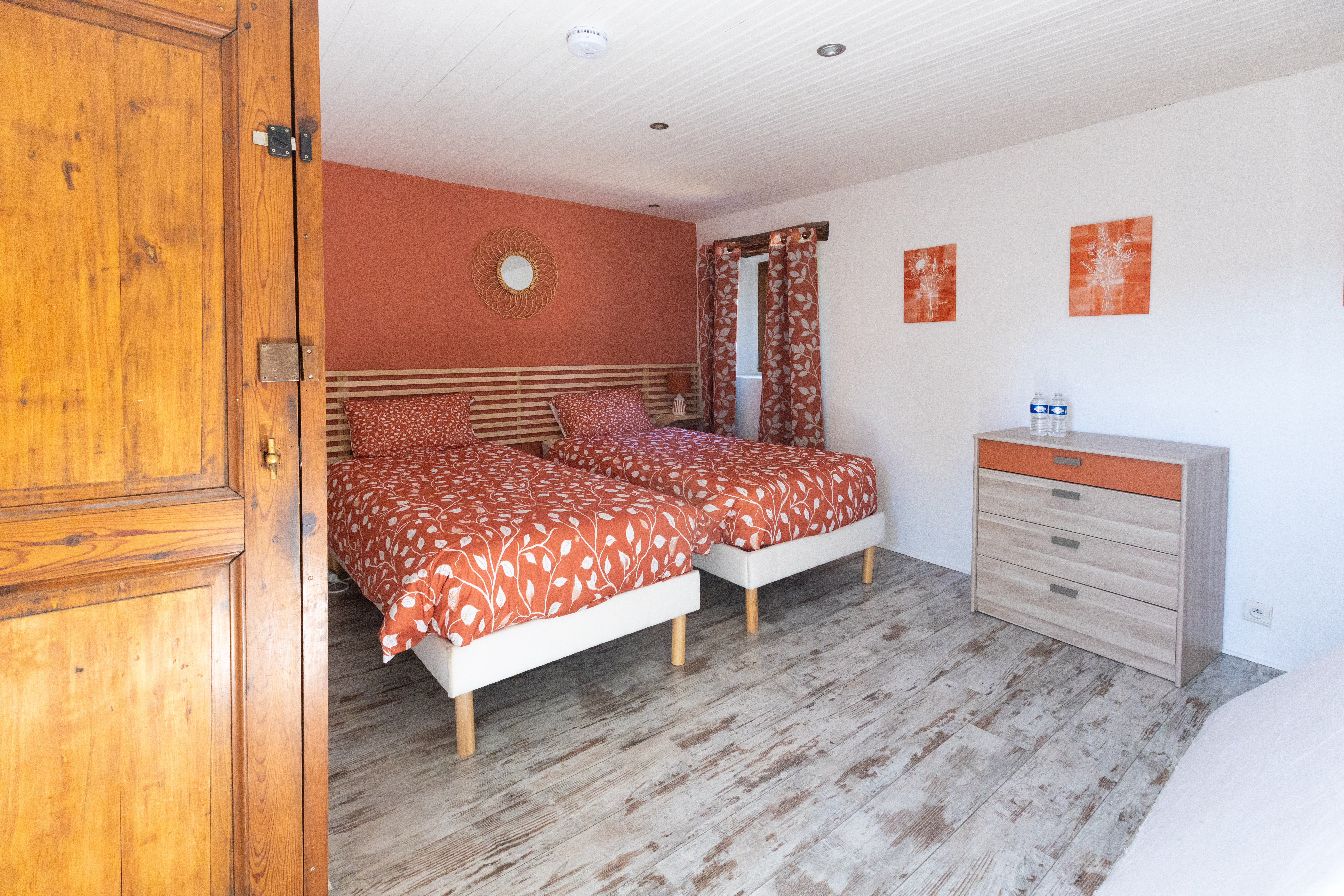 chambre 4 à 6 personnes en cevennes